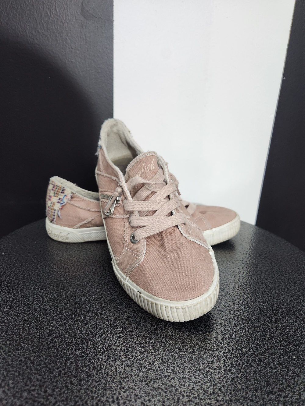 Blowfish Low-Top Lace-Up Sneakers in Dusty Rose - Picture 3 of 6